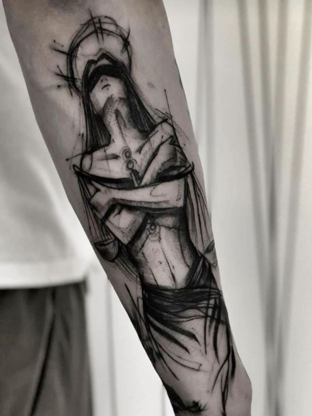 Tatuagem masculina estilo rascunho